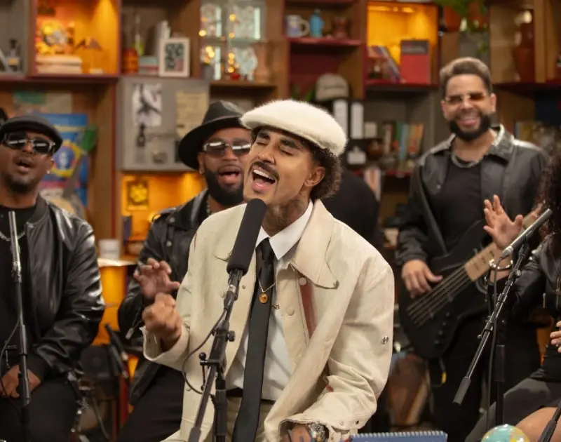 Livinho rebate críticas por apresentação no Tiny Desk Brasil
