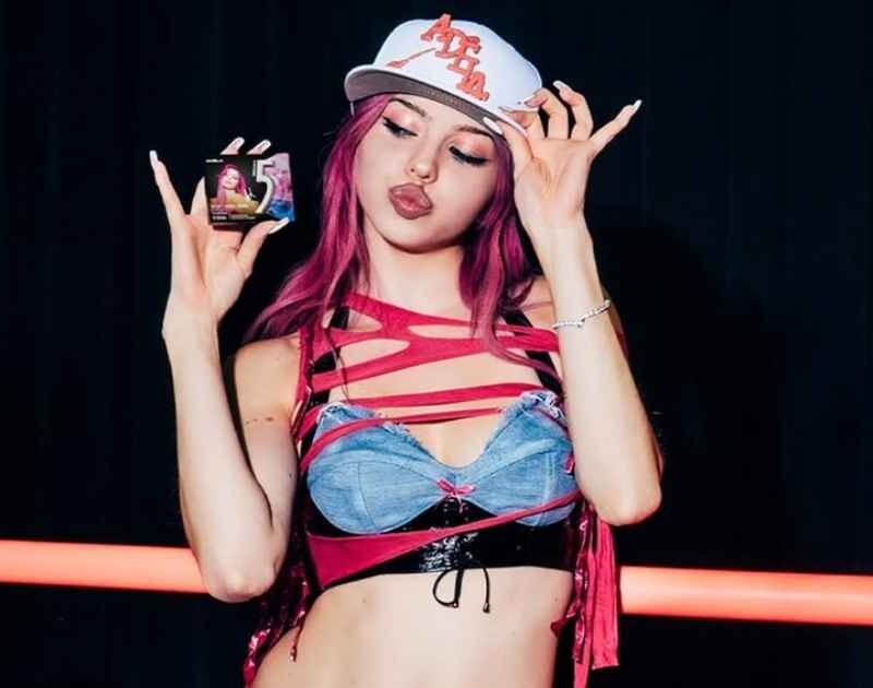 Adéla (Reprodução Instagram)