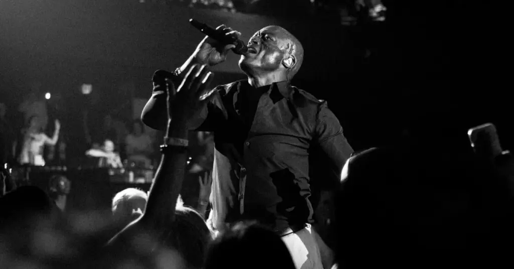 Seal (Reprodução Facebook @seal)