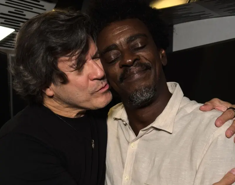 Paulo Ricardo e Seu Jorge unem vozes contra a violência em ‘Sangue Bom’
