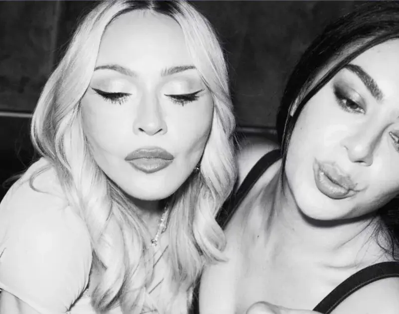 Madonna e Charli xcx relembram noites em clubes em ‘Danceteria Afterhours’