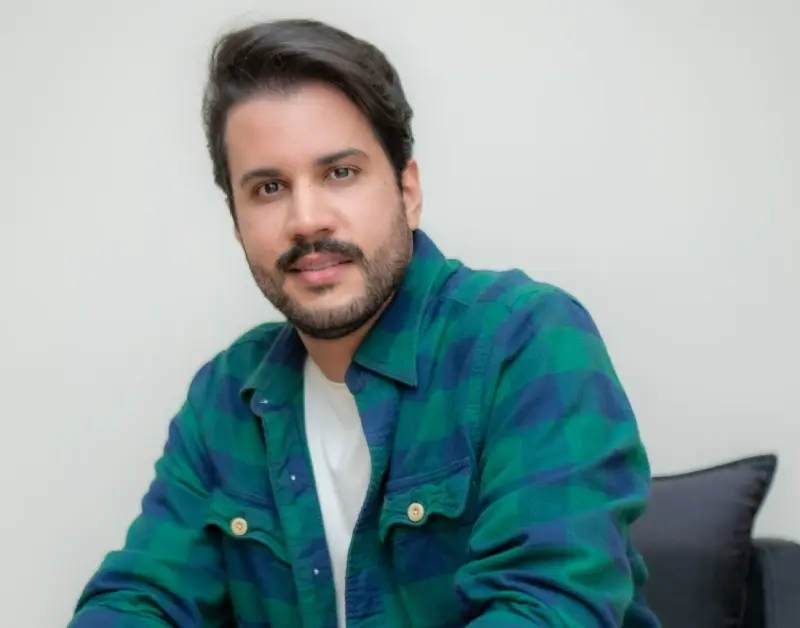Gabriel Guedes: vídeos de fãs mirins inspiram ‘Santo pra Sempre’ infantil