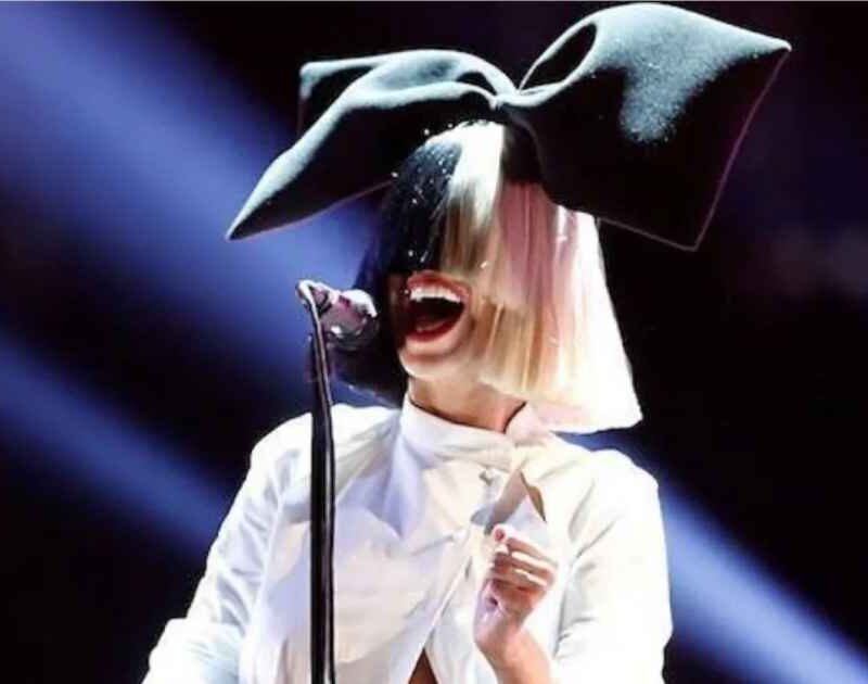 Sia vende metade de catálogo musical por R$ 931 milhões