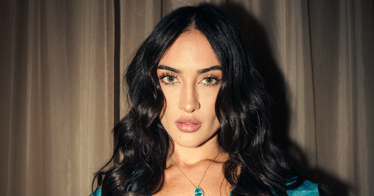 Gabi Melim leva o álbum 'Escapismo' aos palcos em nova turnê 3 Gabi Melim (@matheusyashi_Reprodução Instagram)