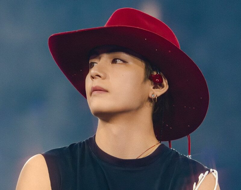 Suga, do BTS, retorna ao Instagram após 2 anos